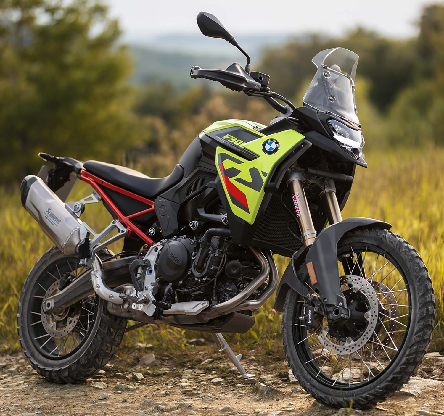 Et billede, der indeholder udendørs, hjul, dæk, køretøj
AI-genereret indhold kan være ukorrekt.