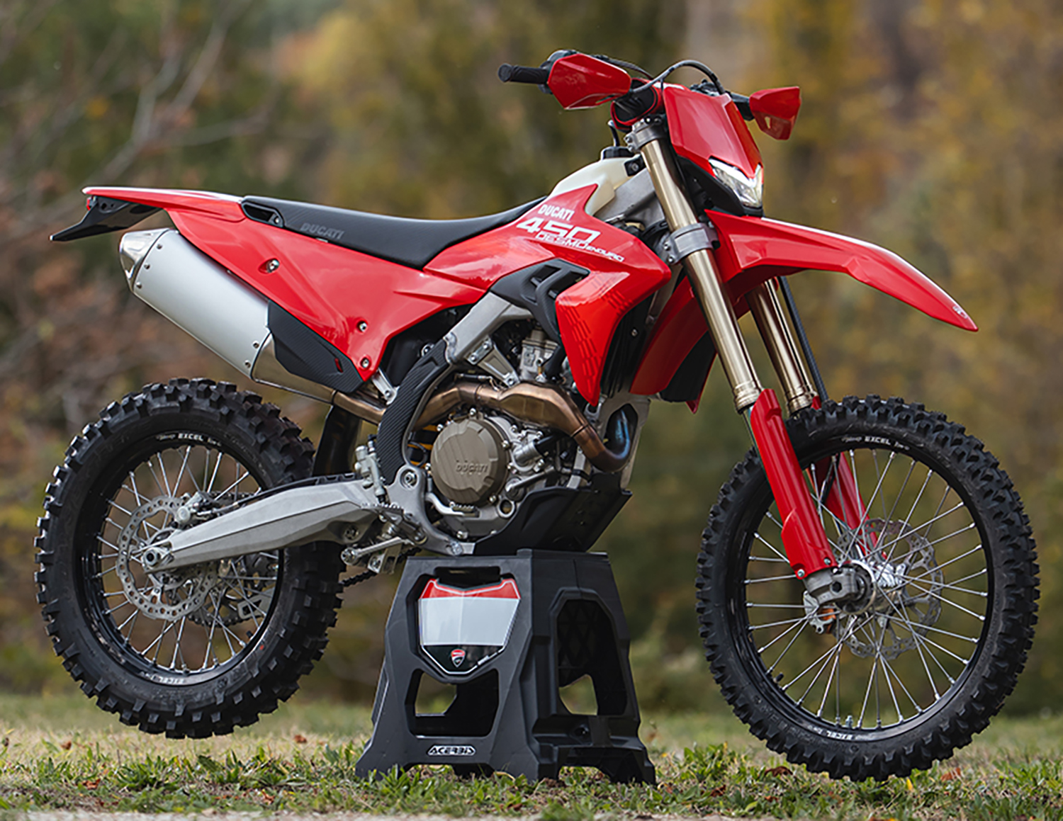 Et billede, der indeholder udendørs, hjul, dæk, køretøj
AI-genereret indhold kan være ukorrekt.