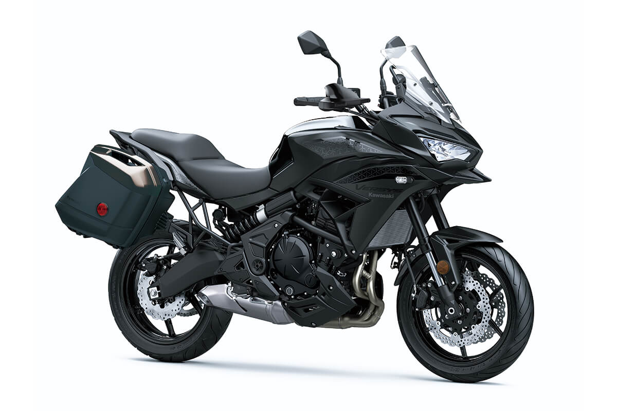 Et billede, der indeholder motorcykel, parkeret, sort, motorcykling

Automatisk genereret beskrivelse