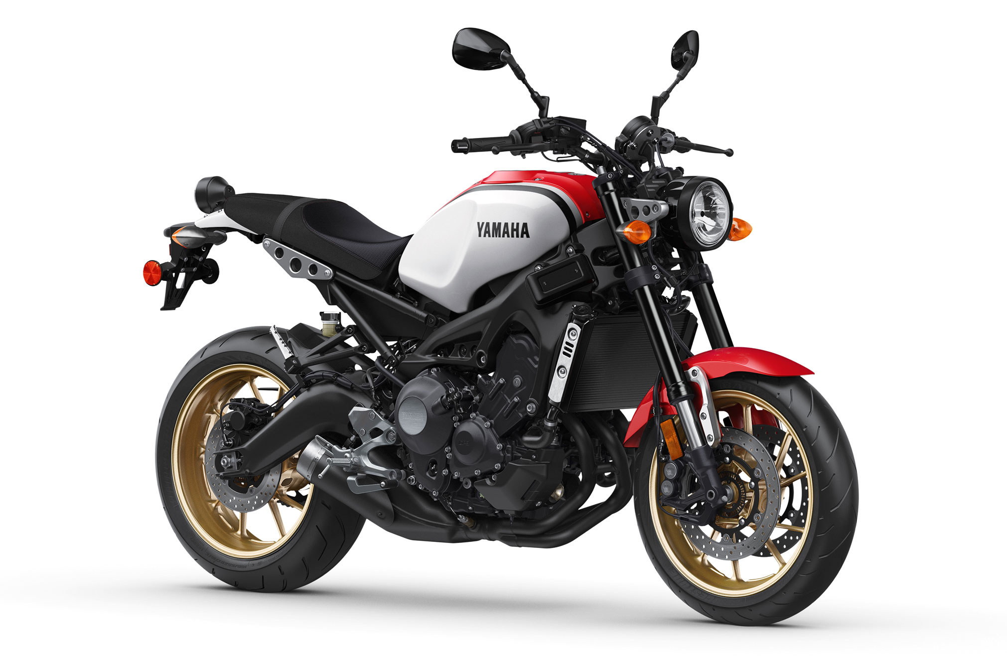 Et billede, der indeholder motorcykel, vej, udendrs, parkeret

Automatisk genereret beskrivelse